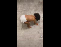 Baby girl dance twerk on the floor