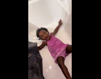 Collab ClipsIG - Toddler join mom in bathtub and slips