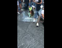 Collab IITW - Teen poses for a photo at glass floor