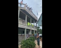 Guy drops beer bottle balcony friend fail 