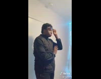 Twitter security guy lets hackers bots in