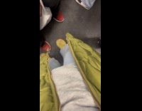 Submitter has same outfit with another passenger 