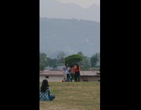 Collab IITW - Five women TikTok dance at the park