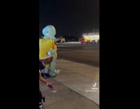 Spongebob and Squidward inflatable costume dance street