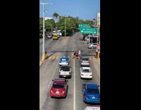 Collab IITW - Two men kickboxing match at pedestrian lane