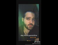 Guy shaves head hair in quarantine