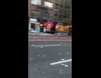 Crowd cheers for last runners on marathon