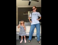 Mom and daughter wears sunglasses tiktok dance