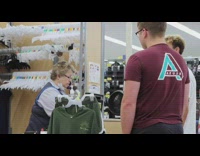 2 guys prank employee into saying inappropriate name over speaker 