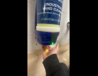 Collab Clips MPUGC - Man getting soap from automatic dispenser