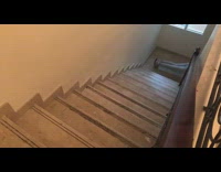 Guy edits push ups around house 