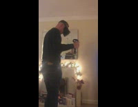 guy playing vr falls face first