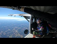 Man jumps out of the plane to do skydive