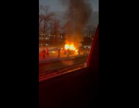 Car on fire rescued on the road