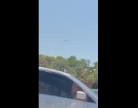 Collab DailyDoseOfInternet - Filmer films airplane inside bus different direction 