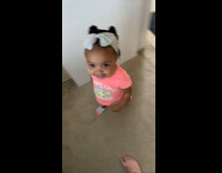 Little girl compliments mom taking pictures