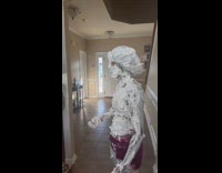 Collab Clips MPUGC - Person covered in soap watching TV