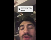 Guy respond to comment say he likes women