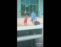 Little kid boogie board kite