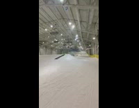 Collab JerrySlams - Guy snowboard in Santa Claus suit, tries to grind on pipe rail and lands on his back