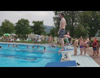 Man jumps from the springboard and fell flat in the pool
