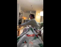 Woman pranks boyfriend about Christmas caroling 