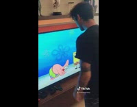Guy beats Patrick star up on screen
