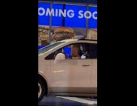 Collab WINY - Driver play trumpet while waiting at stoplight