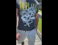 Man speak Spanish walk bridge filmer fall stairs