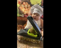 Collab BitchMP - Little chef karate chops potato dicing machine 