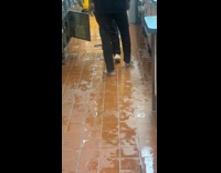 Collab Clips MPUGC - Wing stop employees walking barefoot in kitchen 