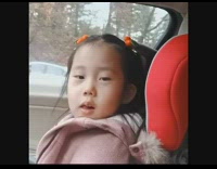 Dad asks little girl german word car