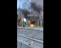 Collab winy - Car burn on bridge skater do kickflip