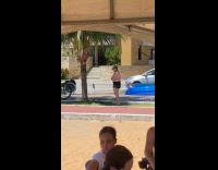 Collab IITW - Woman bikini top tiktok dance middle street