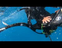 Divers rescued after pushed by strong current 