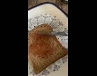 Collab BitchIG2 - Guy makes and eats snow sandwich 