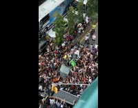 People surrounding Kai Cenats car 