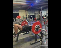 Guy ask friend for help bench press fail