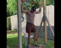 Guy uses homemade exercise machine backyard fail 