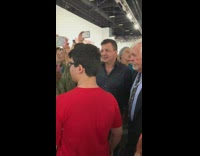 Collab BitchMP - Crowd of people art exhibit