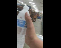 Cold bottle instant freeze tapped on desk