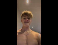 Guy pranks mom that hes takes steroids 