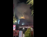 Collab BitchMP - Firetrucks driving towards burning building universal studios