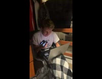 Collab BitchMP - Guy making his custom voicemail phone message friends listen and laugh