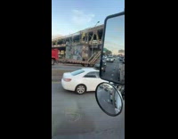 Accident where bulldozer gets detached on freeway
