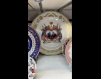 Picture of trump and prince edward on plate 