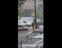 Girl black bra underwear poses street rain 