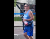 Collab WINY - Pizza delivery man cross the street while having marathon at NYC