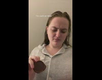 Collab BitchIG2 - Girl says reese puff for reese cup chocolate