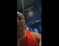 Woman misreads help sharks sign at aquarium 